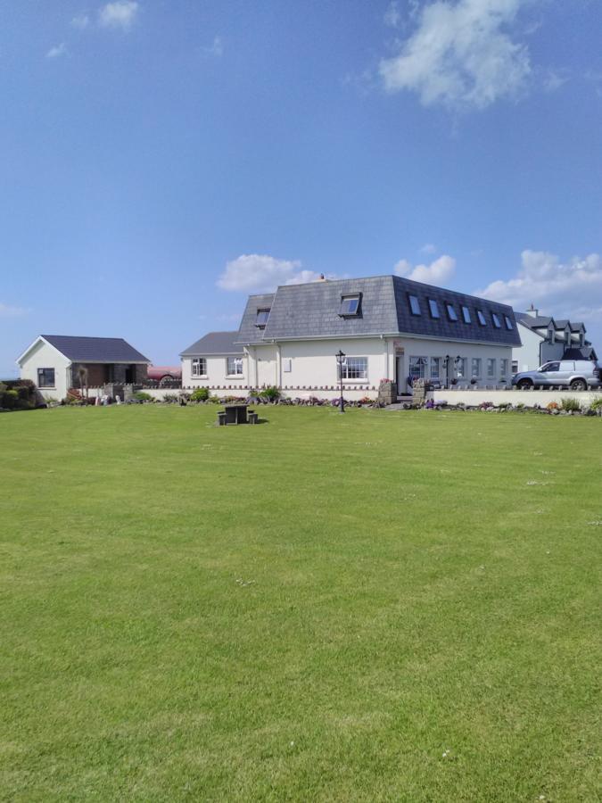 Lahiff'S Bay View Guest House Spanish Point Exterior photo